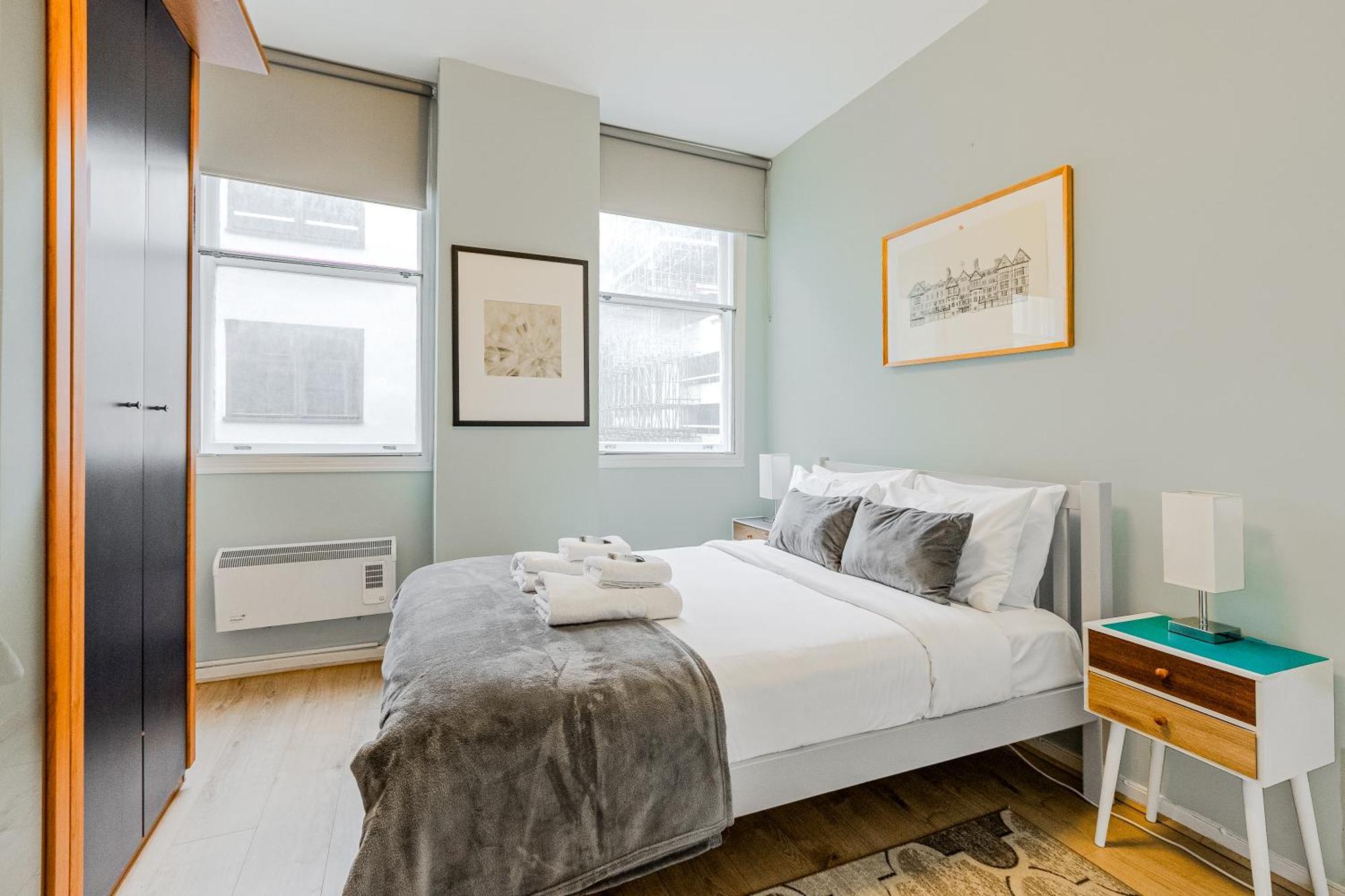 Stunning Central 2Br Flat Btw Soho & Covent Garden لندن المظهر الخارجي الصورة